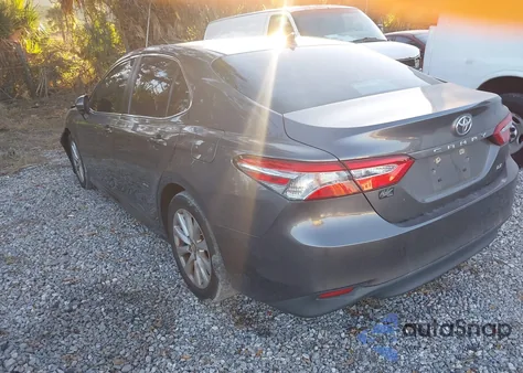 2019 Toyota Camry Le from USA, damaged, VIN 4T1B11HK9KU752854